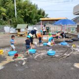 交流保育　泥んこ遊び
