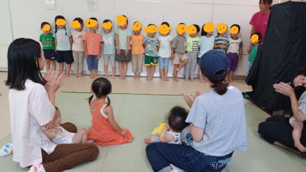 親子で遊ぼう（育児講座）